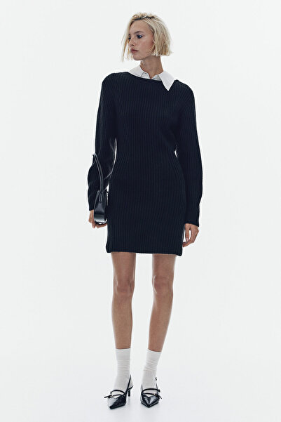 H&M Lastik Örgülü ve Kayık Yakalı Elbise