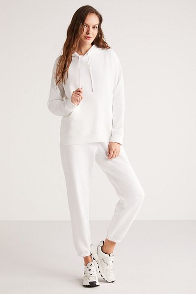 White sweatsuit womens deals