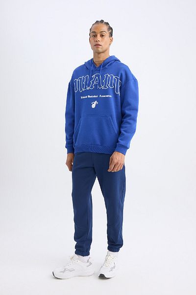 DeFacto DeFactoFit NBA Miami Heat Boxy Fit Φούτερ με κουκούλα καγκουρό με τσέπη D3229AX24WN