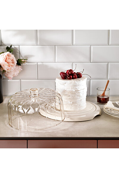 Schafer Ashley Kek Fanusu-Krem