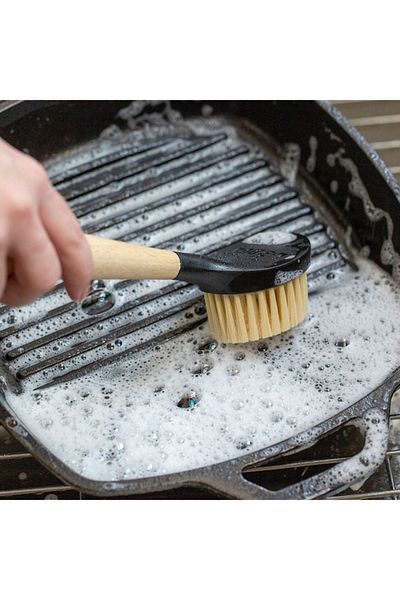 Lodge Ergonomic Design Dense Bristle Scrub Brush 25.4cm