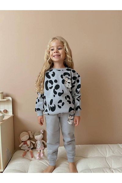 hira kids collection Leopard Printed Girls' Tracksuit Set