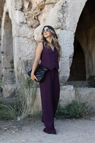 bytugcekaya Vestă cu patru nasturi din prune
