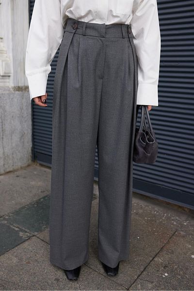 Askı Nişantaşı Gray Button and Clamp Detailed Palazzo Trousers