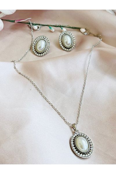 COCOSH TAKI Silver Color Pearl Detailed Multiple Necklace Earrings Set