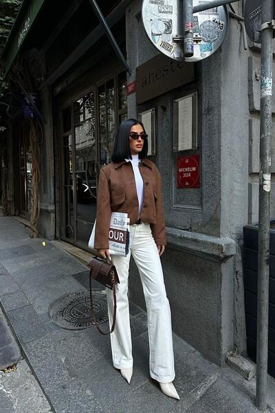 YOUR NAME سترة نسائية من جلد الغزال البني مع تفاصيل الجيب