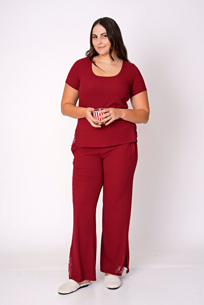 Büyük Moda Lace Detailed Pajamas Set