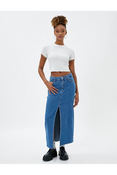 Koton Μπλουζάκι Basic Textured Crop - Crew Neck - Cotton Wrap