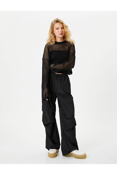 Koton Tricou ajurat crop cu mânecă lungă și cu gâtul turn