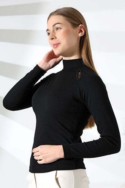 Şiir Faga Жіночий чорний м'який на дотик светр з довгими рукавами та збірками на грудях, з напівкоміром та довгими рукавами