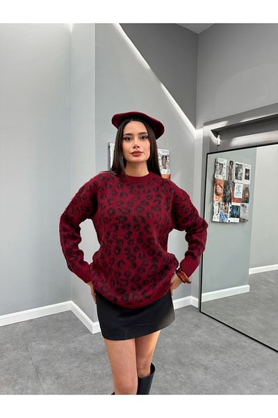 ESRAHELVACI Πουλόβερ με σχέδιο Leo Oversize