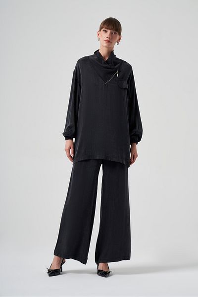 Nuss Black Silk Suit - with Trousers 1013