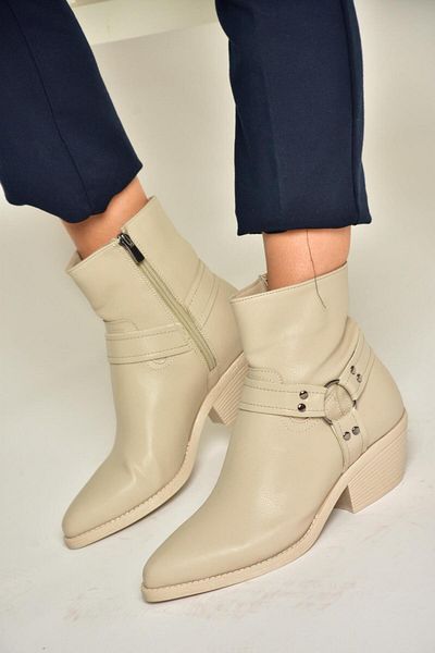 Fox Shoes Τ 404400609   Γυναικείες μπότες μπεζ με χοντρό τακούνι