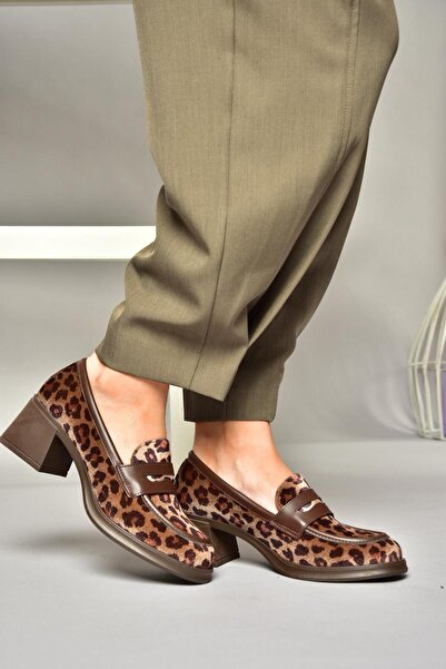 Fox Shoes T 820145302 Hnědé/leopardí semišové dámské boty na silném podpatku