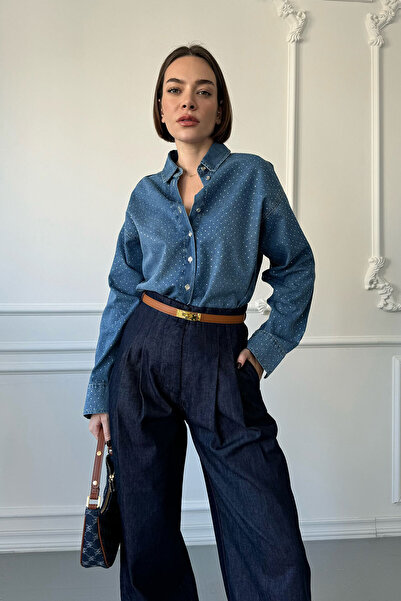 MAGARDE قميص جينز بتفاصيل حجر أزرق