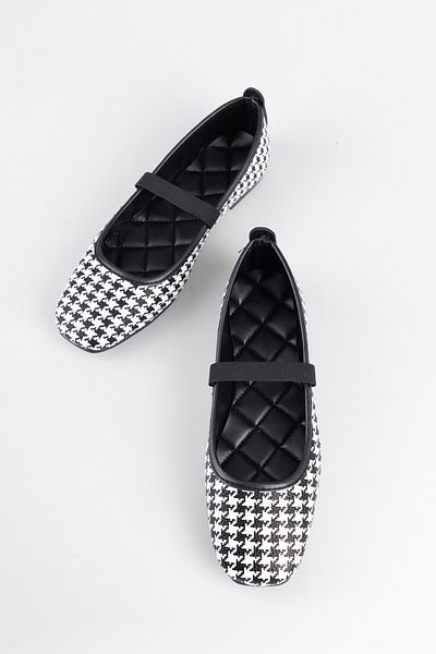 Capone Outfitters Frauen Babet