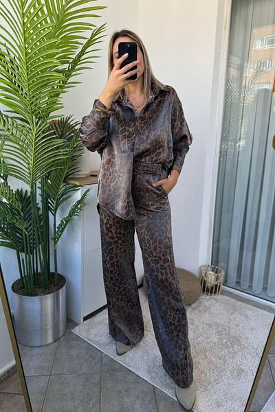 Kubos Moda Leopard Satin Shirt Pants Set