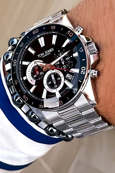 Tom Jones New Season Original Waterproof Men's Wrist Watch and Bracelet with Gift