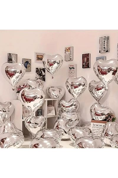 CUGY Red Hearts Set - Romantic Birthday Special Occasions Party Celebration