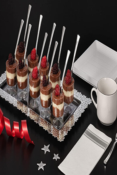 Open Home Concept 18-Piece Plastic Transparent Dessert and Shot Glass Set - Team Bride Party