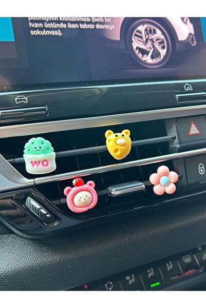 Merit Flower Araba Süsü Oto Aksesuar 4 Adet Karışık