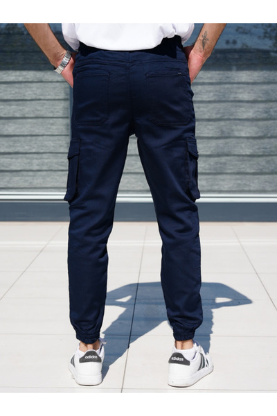 WKM Чоловічі штани Regular Fit з кишенями на стегнах та еластичним поясом