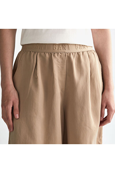 Gant Kadın Bej Regular Fit Logolu Şort