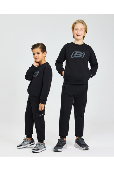 SKECHERS B Essential Crew Neck Sweatshirt Büyük Erkek Çocuk Siyah Sweatshirt Sk232065-001