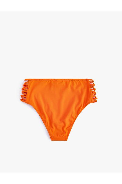 Koton Eng anliegendes Bikinihöschen mit hoher Taille und Fensterdetail