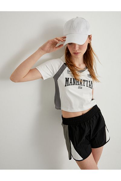 Koton V-Neck Slim Fit Crop Polo T-Shirt - Short Sleeve