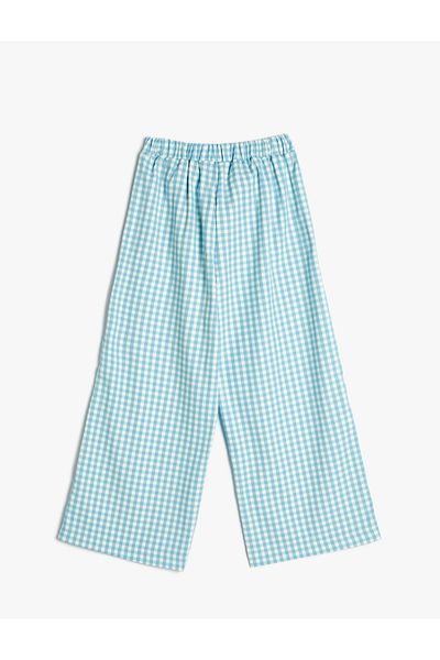 Koton Hose mit spanischem Bein aus Viskose-Mix - Gingham