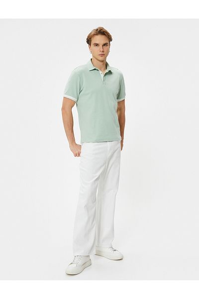 Koton Slim Fit T-Shirt mit Polokragen und Knopfleiste