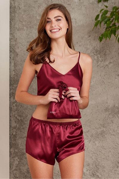 Pierre Cardin Set pantaloni scurți din satin pentru femei cu cropp - 467 Claret Red