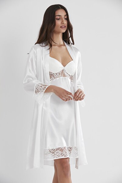 Pierre Cardin Set cămașă de noapte și halat din dantelă satinată pentru femei...