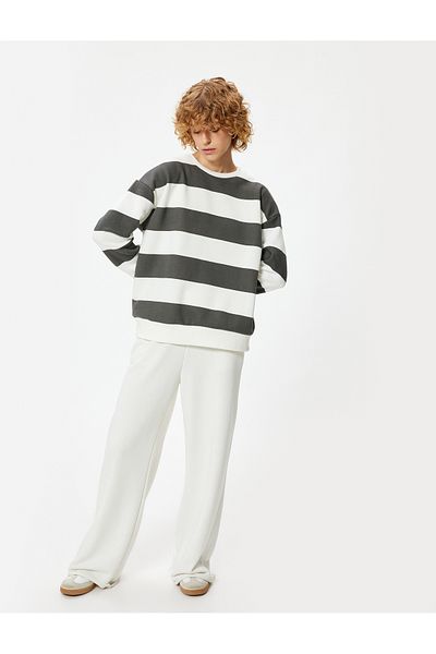 Koton Color Block Oversize Sweatshirt - Crew Neck, Long Sleeve