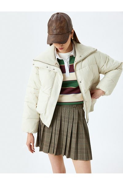 Koton Stand Collar Ribbed Zippered Puffer Jacket with Snap Button Pockets
