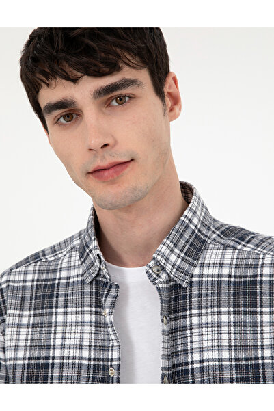 Pierre Cardin Lacivert Klasik Yaka Çift Cepli Regular Fit Gömlek Ceket 50292345-VR033