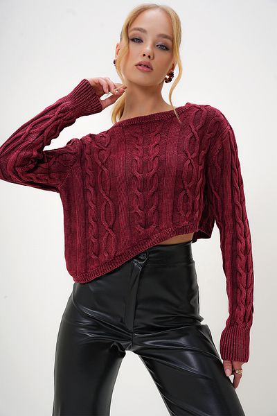 Trend Alaçatı Stili Women's Burgundy Crew Neck Pale Effect Crop Sweater Alc-X13023