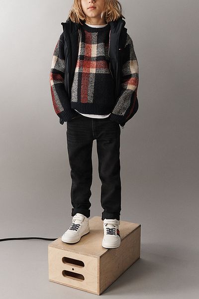 Tommy Hilfiger Pánské džínové kalhoty s běžným pasem v tmavě modré barvě Kb0Kb 082741