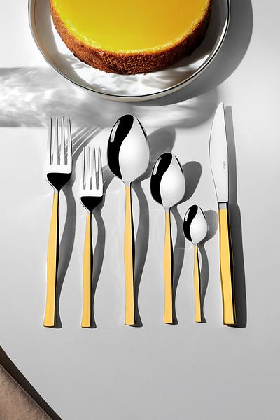 Nehir Elegant Gold - 12 Person 72 Piece knife and Spoon Set