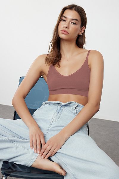Trendyol Collection Světle hnědá bezešvá podprsenka Bralette - Thmaw22Su0030