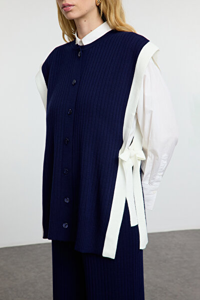 Trendyol Modest Navy Blue Block Slit Knitwear Vest and Trousers Set - Tctaw24Us00087