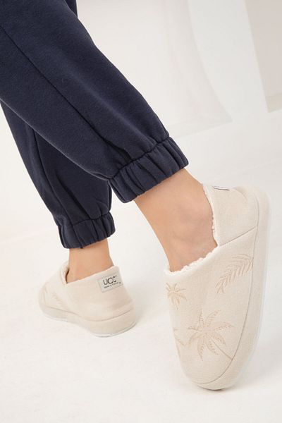 SOHO Beige Heimstiefel für Damen, Modell 19908