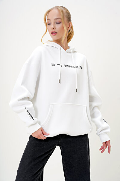 Trend Alaçatı Stili Dámská ecru mikina s kapucí a rukávy vyšívaná 3 vlákna Alc-X13077