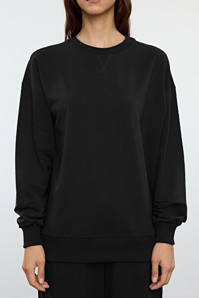 Trendyol Collection Φούτερ άνετο με μαύρο πλεκτό ύφασμα και φόρμα με φαρδύ μπατζάκι - TWOAW25EM00004
