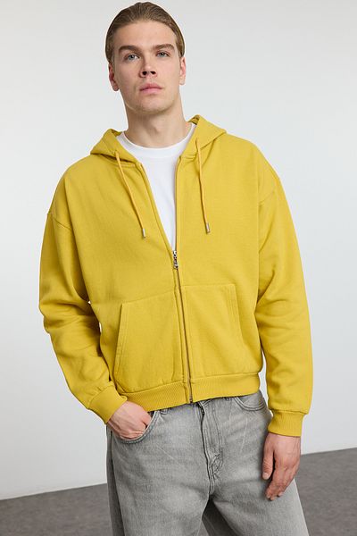 Trendyol Collection Übergroßes senffarbenes Crop-Sweatshirt – Kängurutasche, kurze Kapuze, TMNAW25SW00172