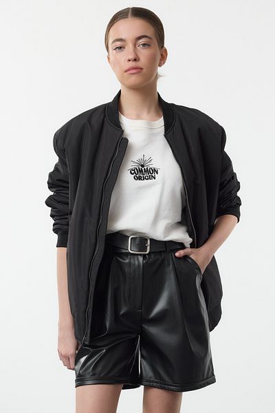 Trendyol Collection Black Faux Leather City Woven Shorts Twoaw25Sr00043