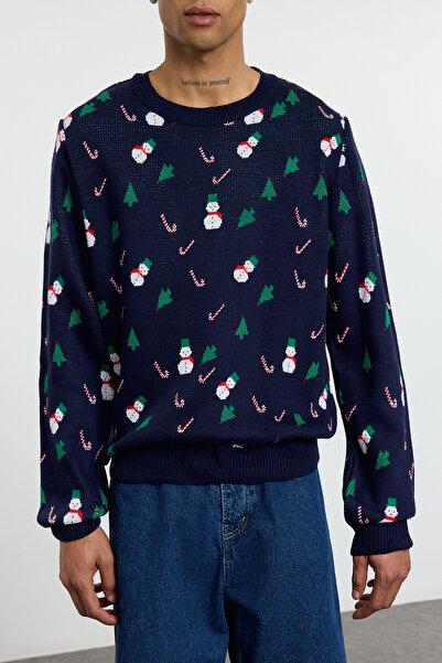 Trendyol Collection Sötétkék uniszex jacquard pulóver - normál szabású, szűk nyakú, karácsonyi TMNAW23KZ00163