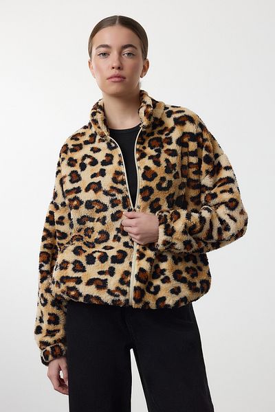 Trendyol Collection Pletená mikina s leopardím potiskem Oversize/široký střih Twoaw25Sw00310