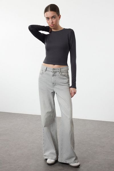 Trendyol Collection Ελαστική Viscose Crop Μπλούζα - Crew Neck, Anthracite Premium TWOAW24BZ00116